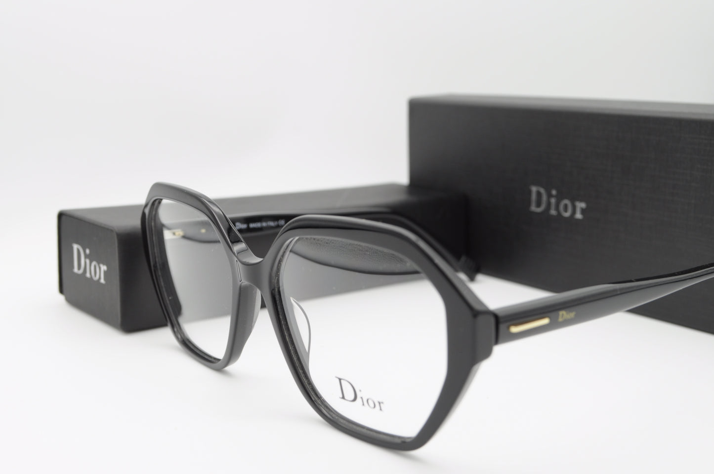 DIOR – La vision futuriste du luxe