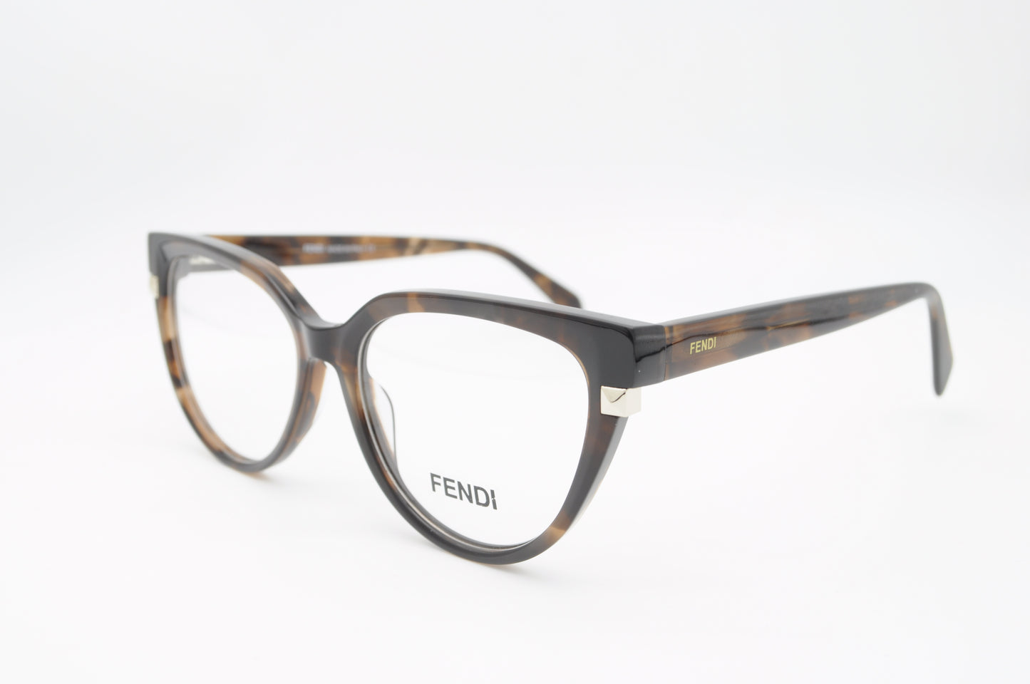 Fendi – Iconic Cat-Eye