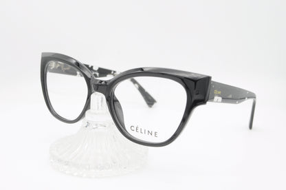 CÉLINE – L’audace d’un regard, la signature d’un style