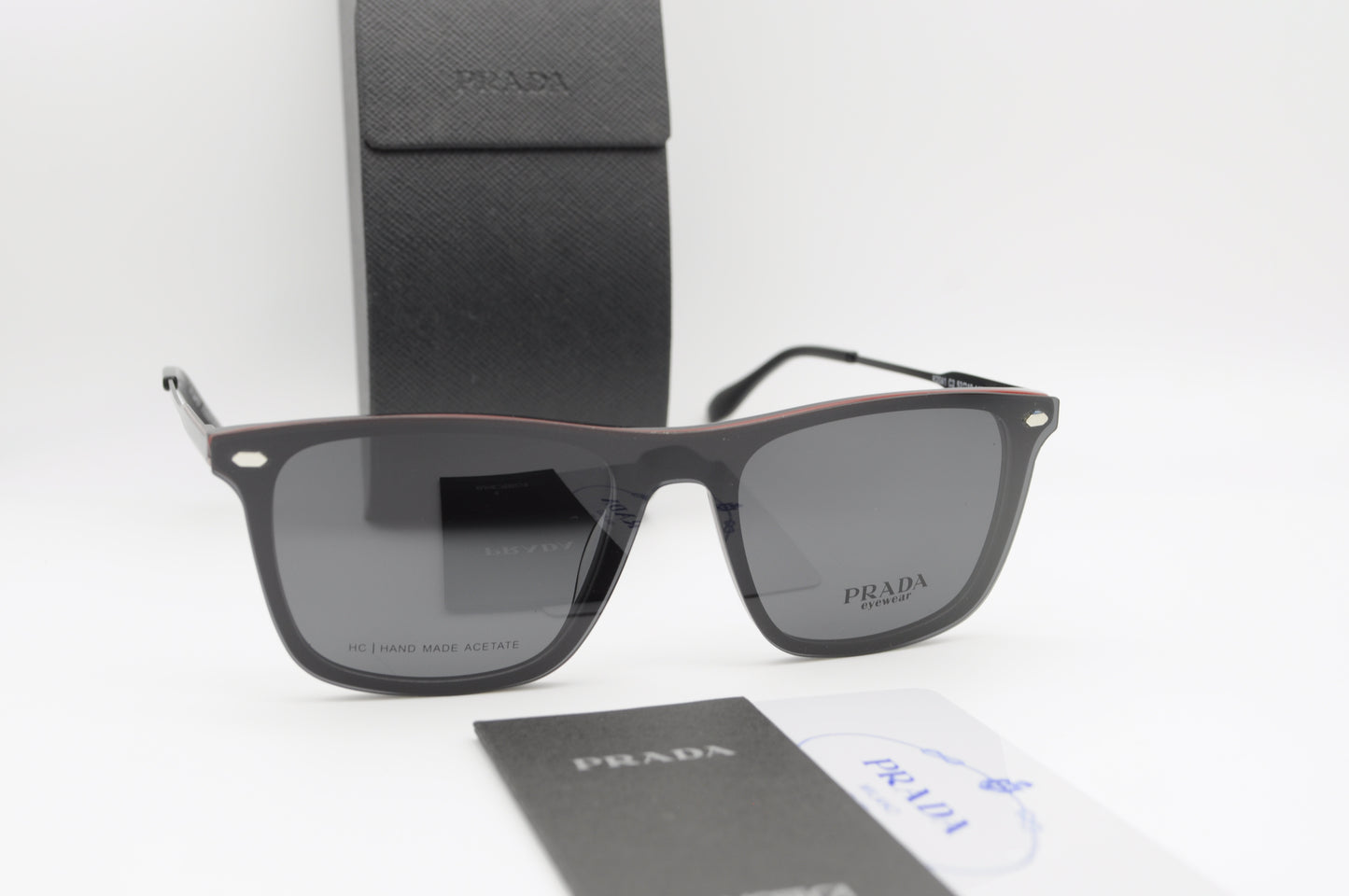Visionnaire Urbain – Modèle Prada Flex Duo.