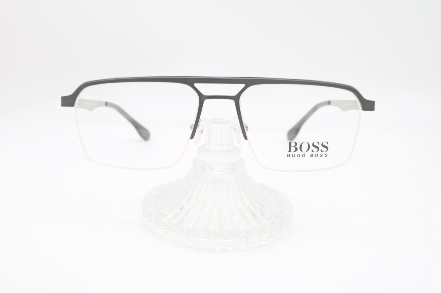 Hugo Boss – Minimalisme, puissance et précision