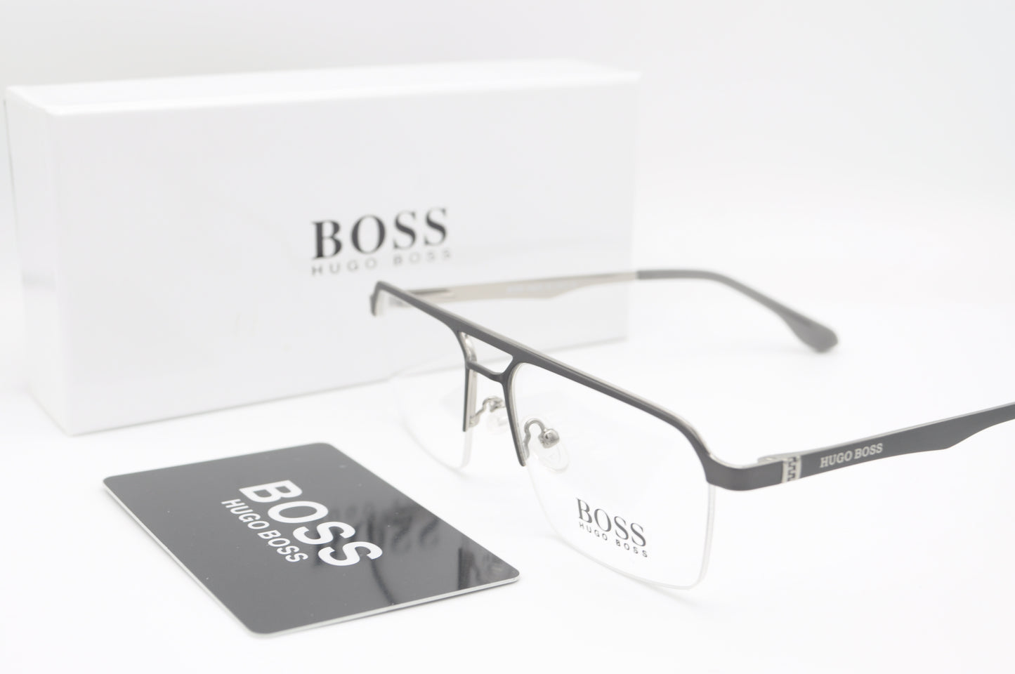 Hugo Boss – Minimalisme, puissance et précision
