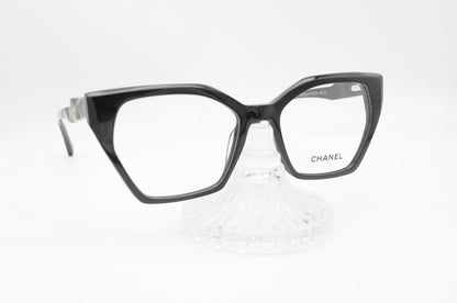 CHANEL – L’art du style géométrique