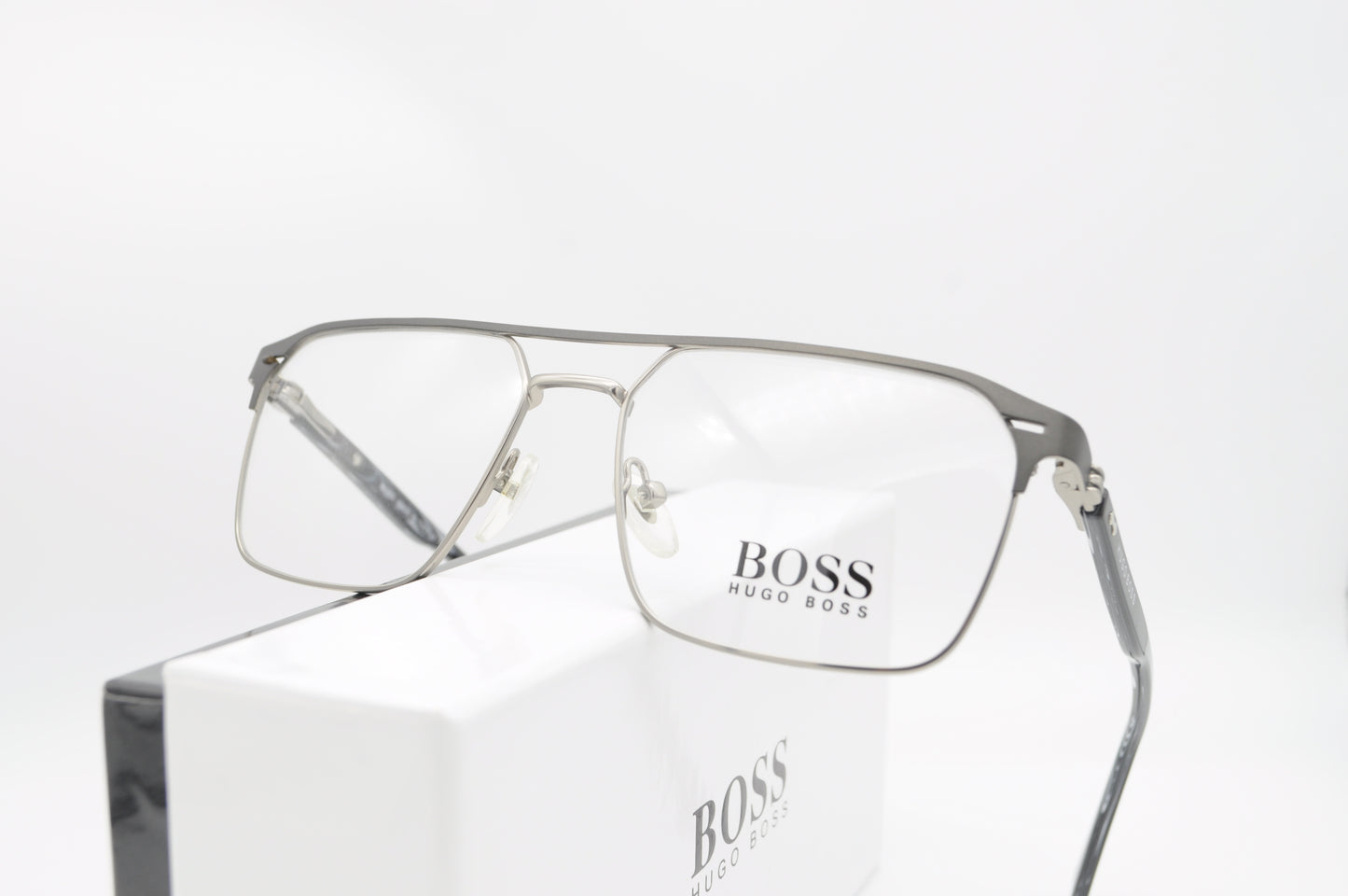 Hugo Boss – La puissance du style au masculin