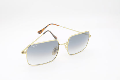 Ray-Ban – Urban Elegance