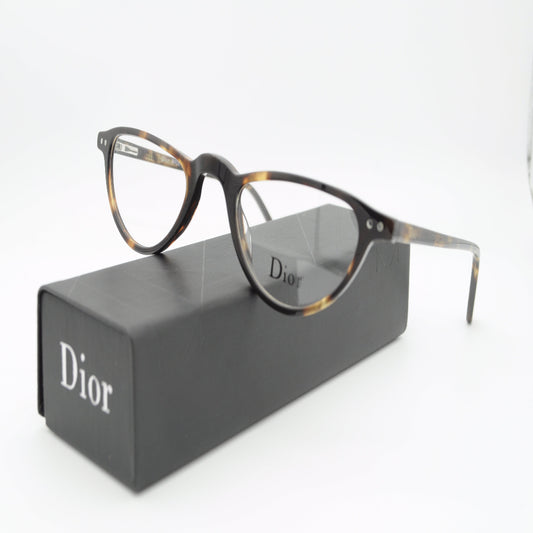 Éclat - Modèle Dior Classique.