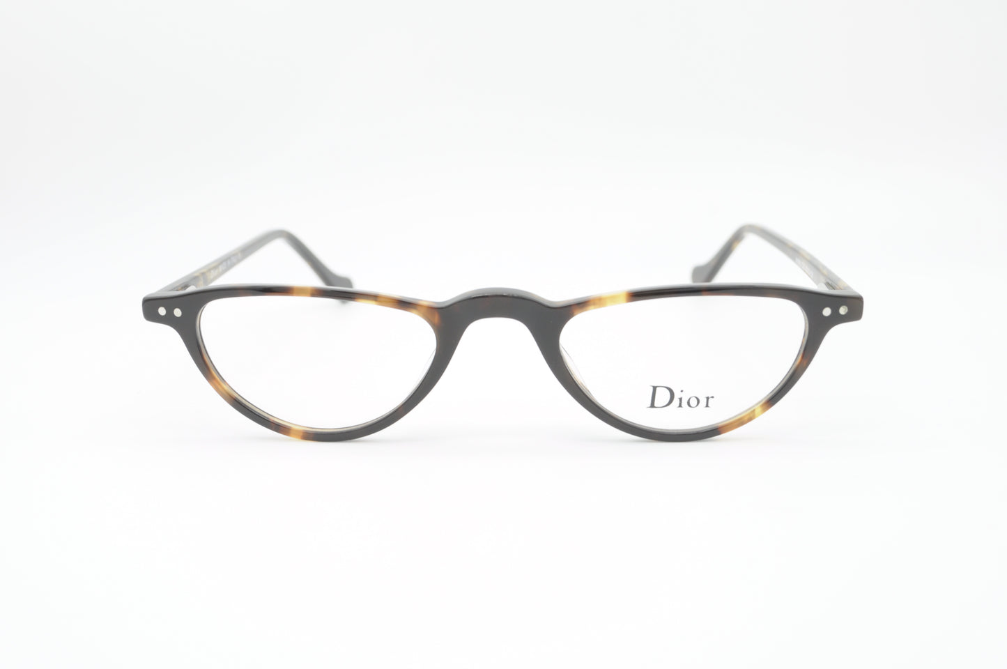 Éclat - Modèle Dior Classique.