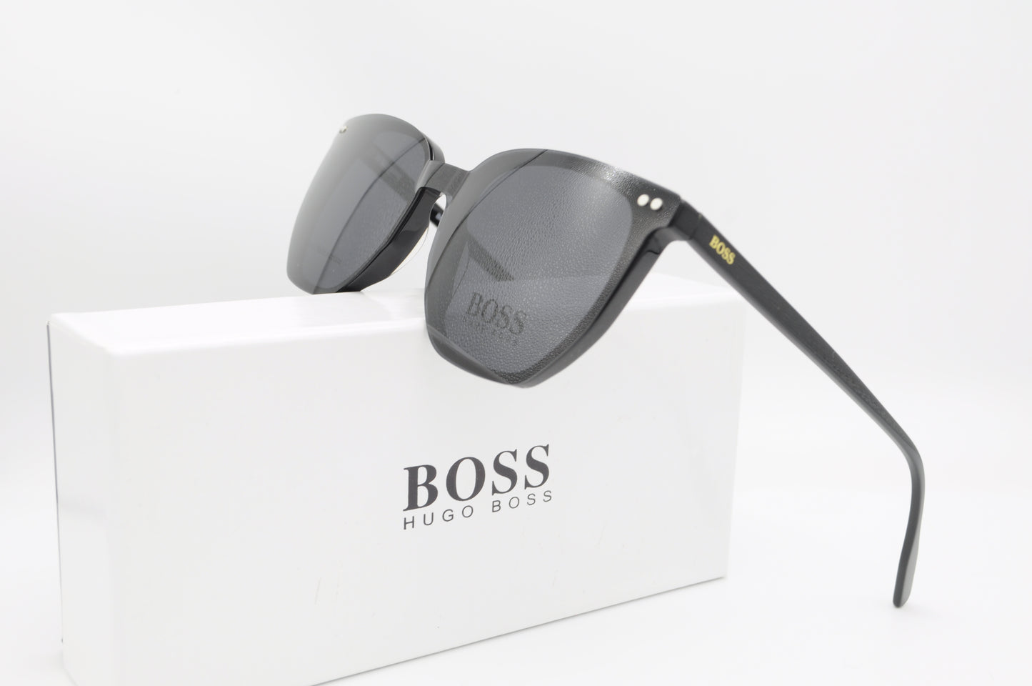 Hugo Boss Vision Pro – Dual Mode Edition