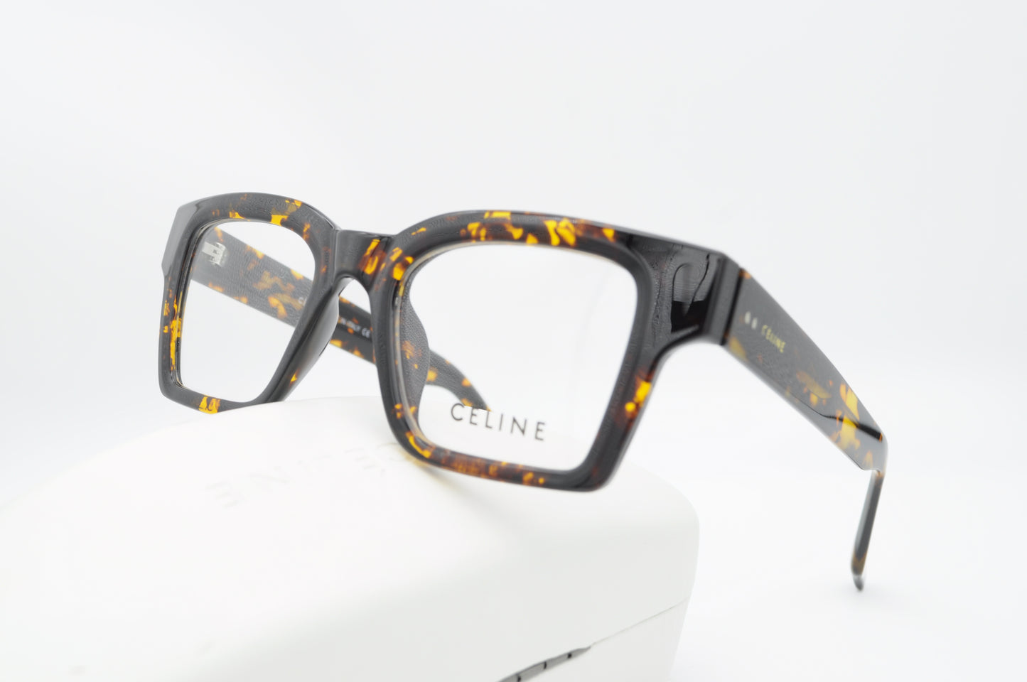 Céline Tortoise Bold – Chic Intemporel